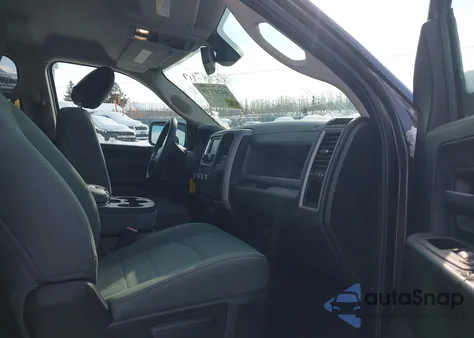 2015 Ram 1500 Express z USA, uszkodzony, nr VIN 1C6RR7FT7FS679549